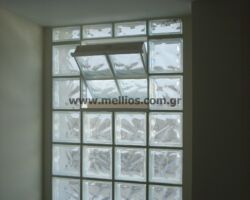Μεταλλικό παράθυρο για 4 υαλότουβλα 19x19cm, εξωτ. διάστασης 41,7x43,5cm